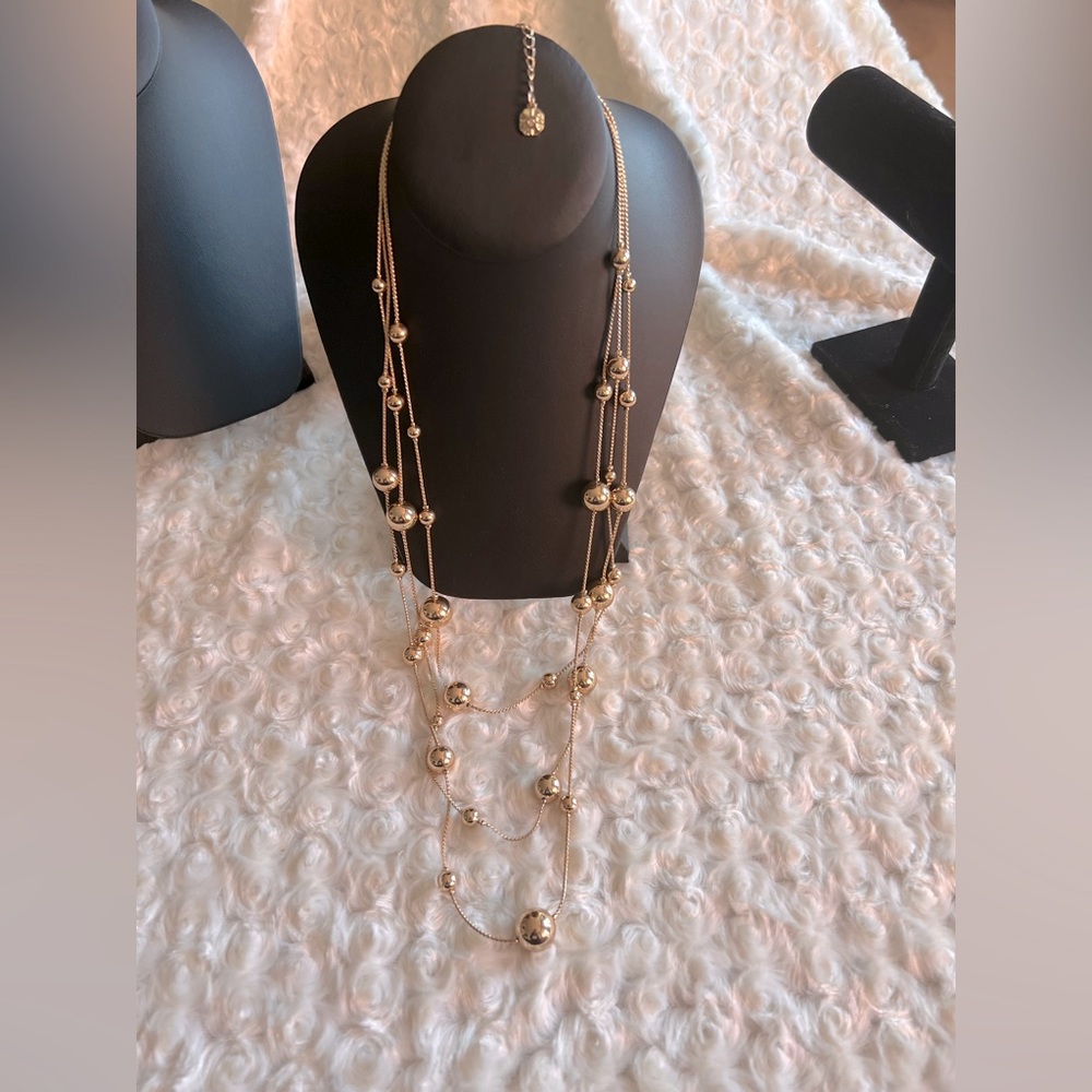 Gold Tone Beaded Necklace
